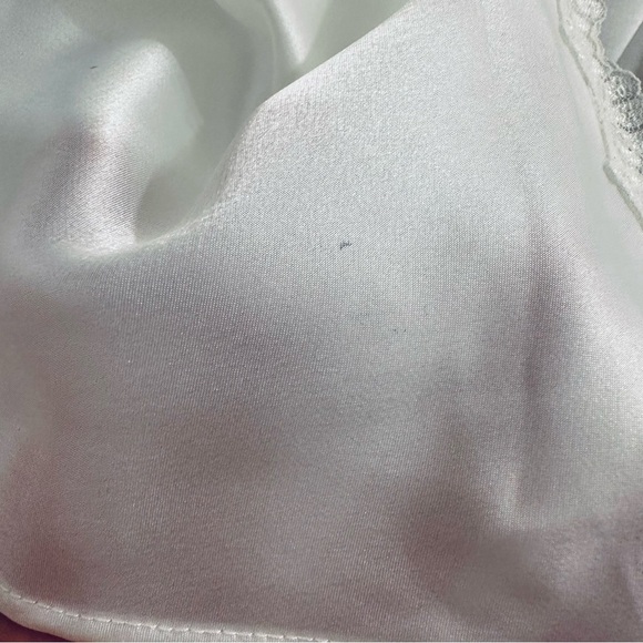 Vintage 1980’s Val Mode Lingerie Ivory White Lace Slip with Rose, Women Size XL - Picture 8 of 15